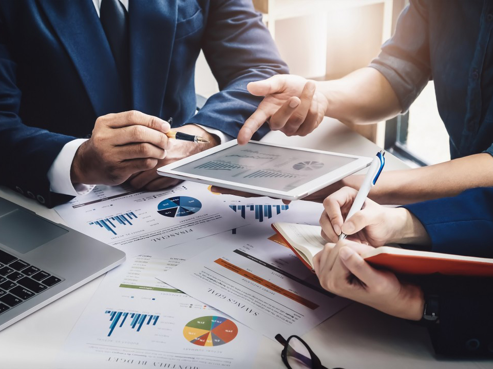 real estate investment advisory